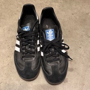 Adidas Men's Black and White Classic Sneakers